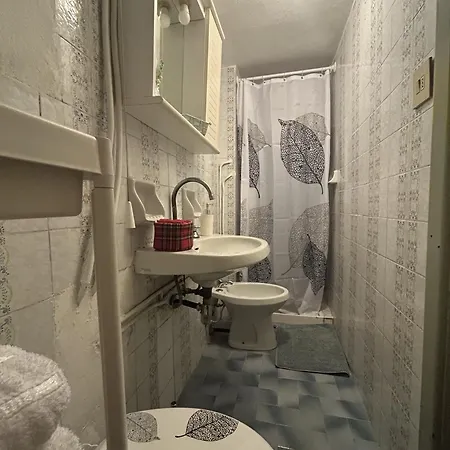 Appartement Il Segreto Di Via Laura - House In