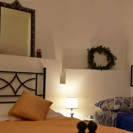 Il Segreto Di Via Laura - House In Appartement *