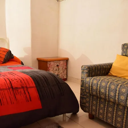 Il Segreto Di Via Laura - House In Appartement
